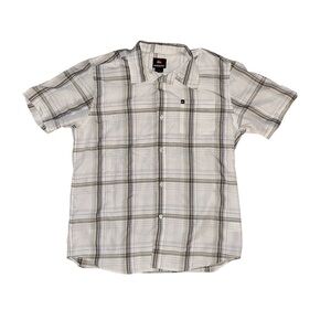 Quiksilver button down shirt. Size: L. NWOT